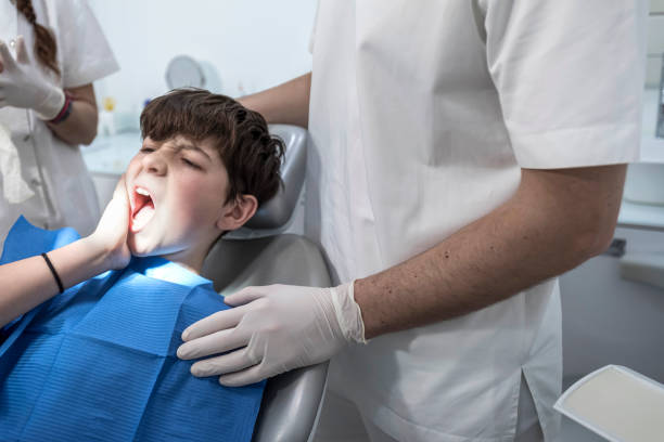 Best Emergency Tooth Extraction  in Daleville, IN